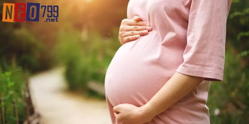 Mơ thấy mang thai nhưng là người khác nên đánh con 33